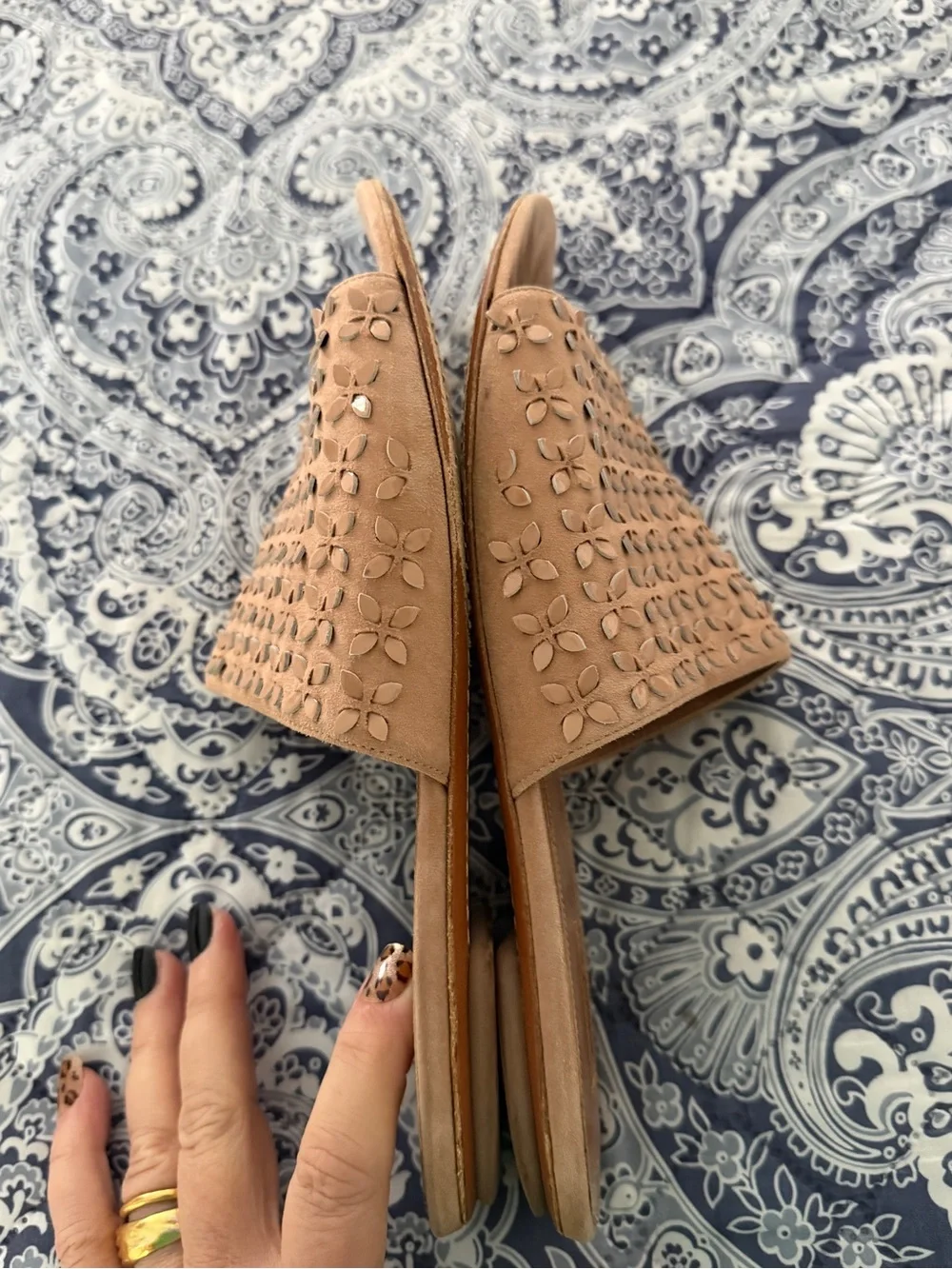 Alaia Tan Lasercut Flat Mules in size 40 - Picture 5 of 13